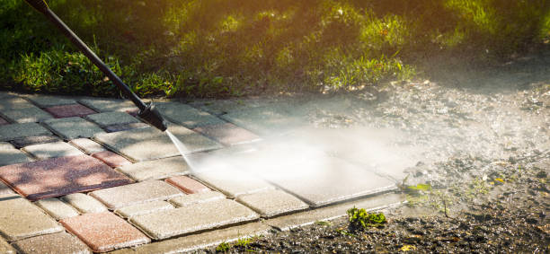 Best Pool Deck Cleaning  in Perry, FL